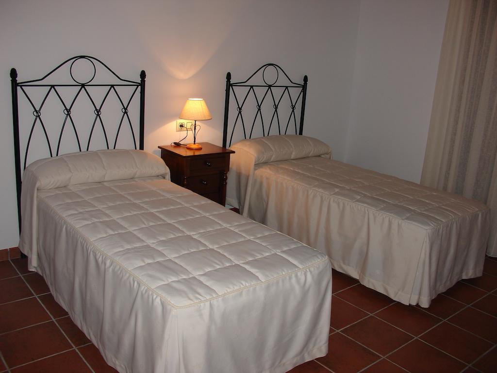 Casa Rural Tia Tomasa Malpartida De Plasencia Cameră foto