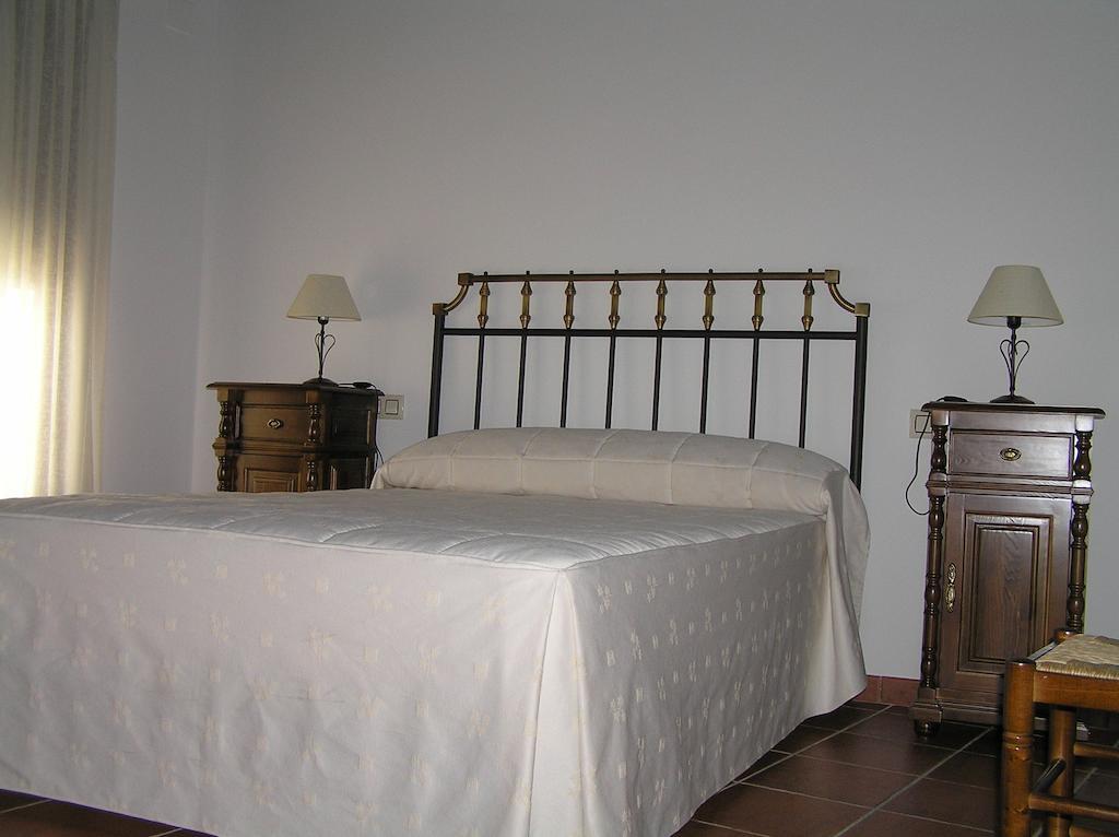 Casa Rural Tia Tomasa Malpartida De Plasencia Cameră foto